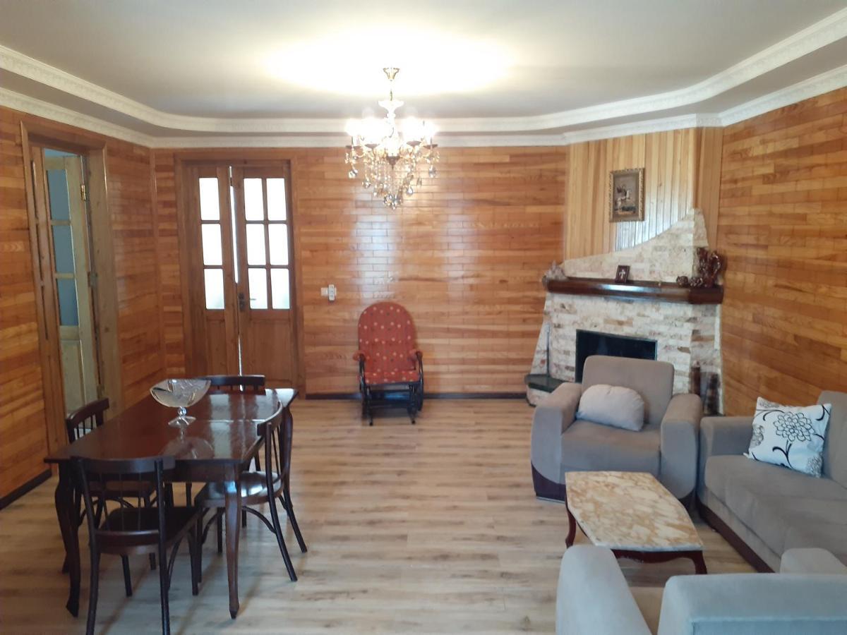 Lukas'S House Hotel Kobuleti Exterior foto